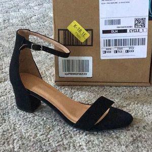 Open toe, block heel sandal